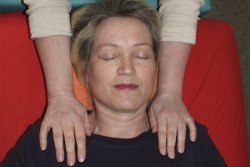 Agnes Waser mit Klientin - die eigene Kraftquelle finden